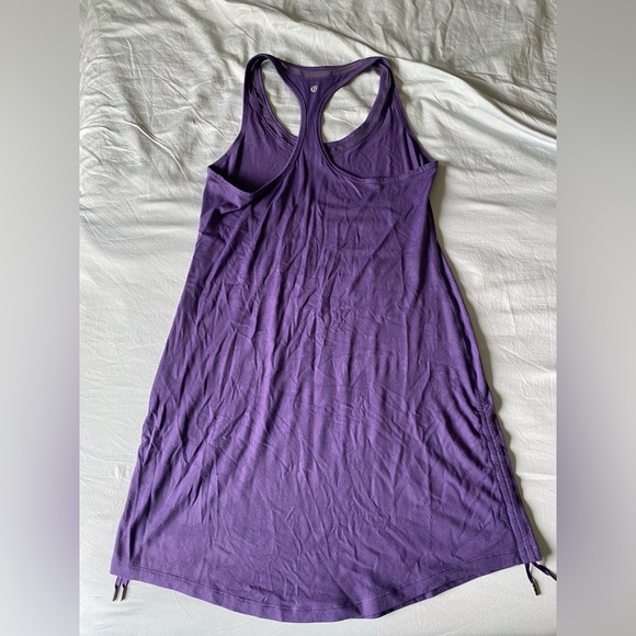 Lululemon Cinch it dress - Picture 5 of 6